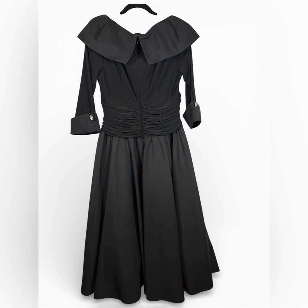 Like New Jessica Howard Elegant Black Long Sleeve Dress Size 14 - Picture 4 of 12